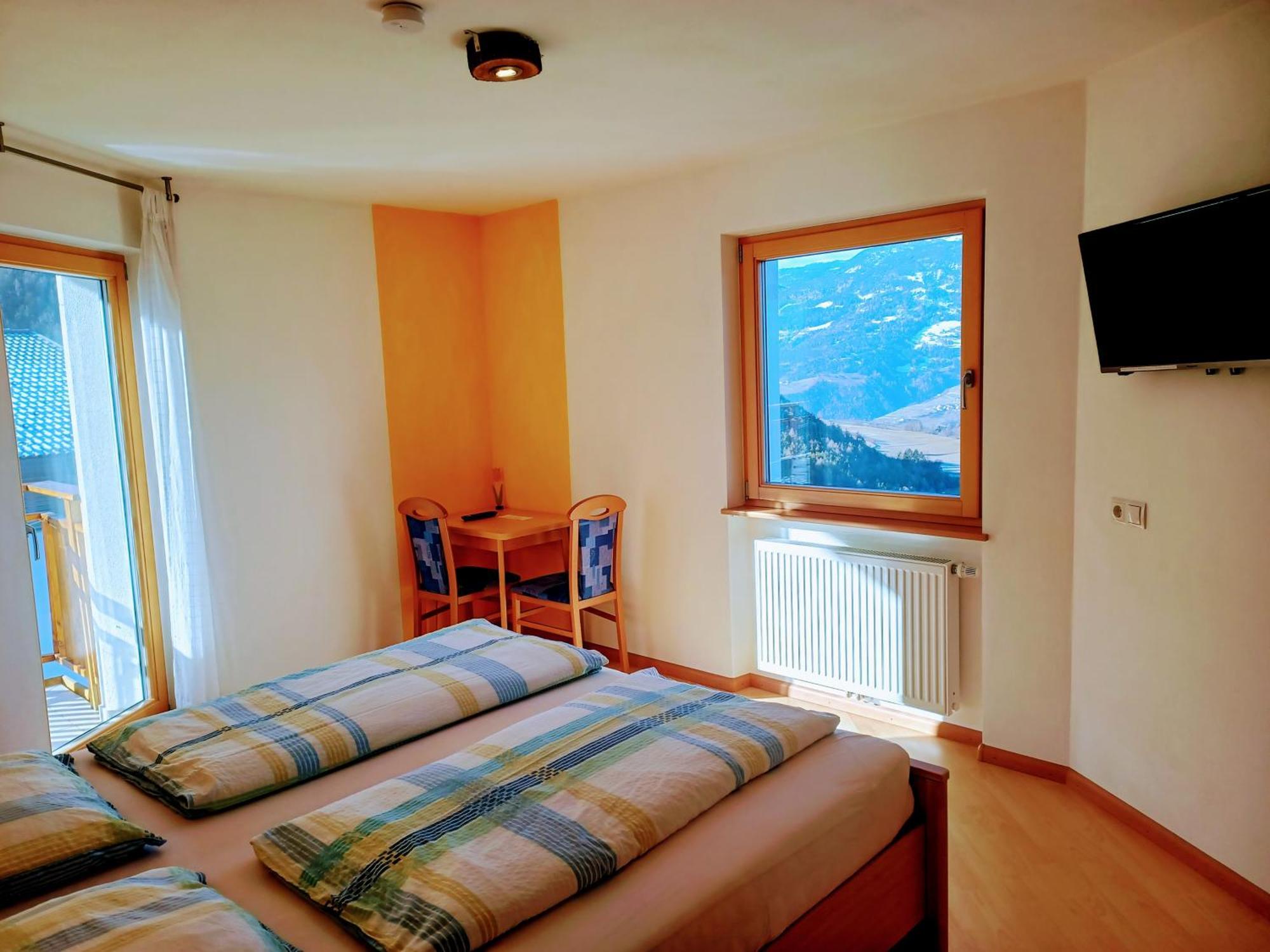 Agriturismo Ferienhof Gschloier (Adults Only) Лайон Номер фото